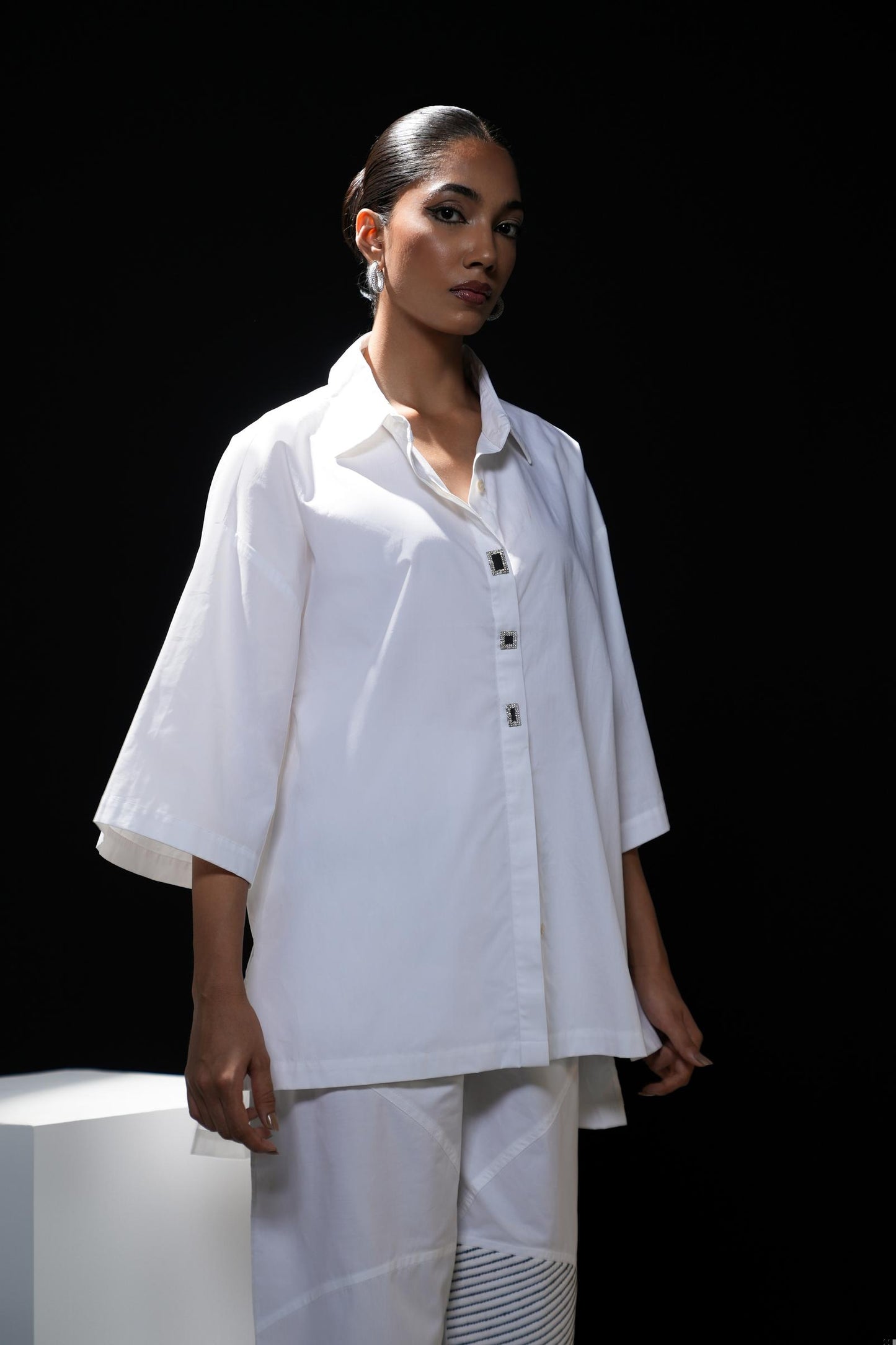 Cotton shirt with swarovski buttons